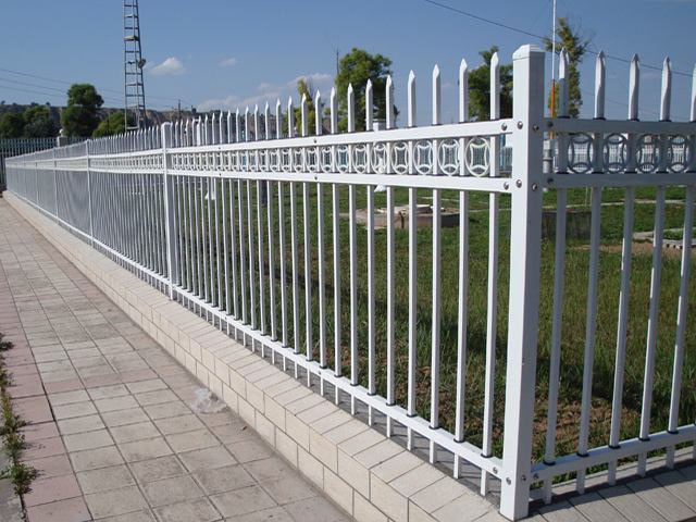 围墙栅栏