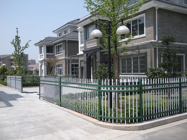小区锌钢护栏